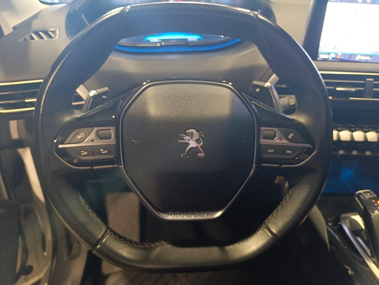 Peugeot 3008 del 2018 - AUTOMATICA 140.000 km -