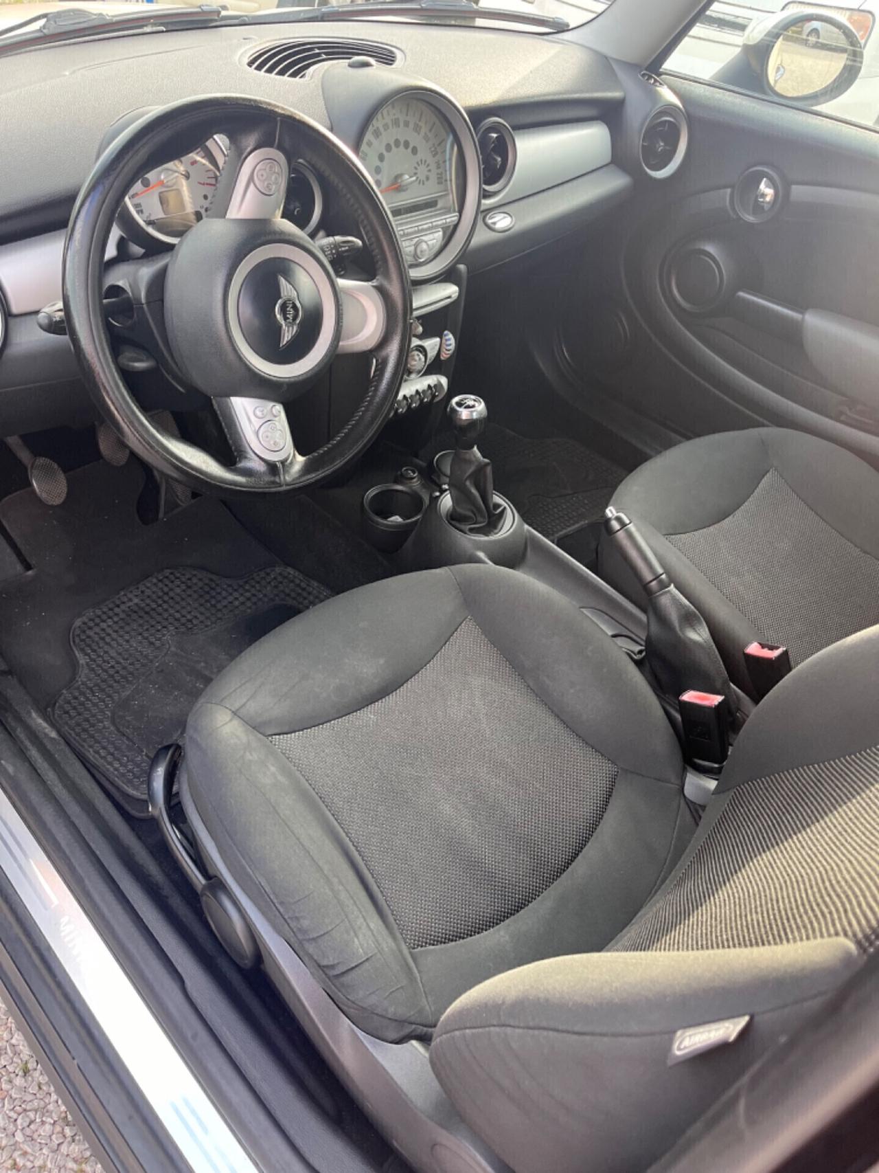 Mini Cooper D 1.6 Diesel PERFETTA NEOPATENTATI