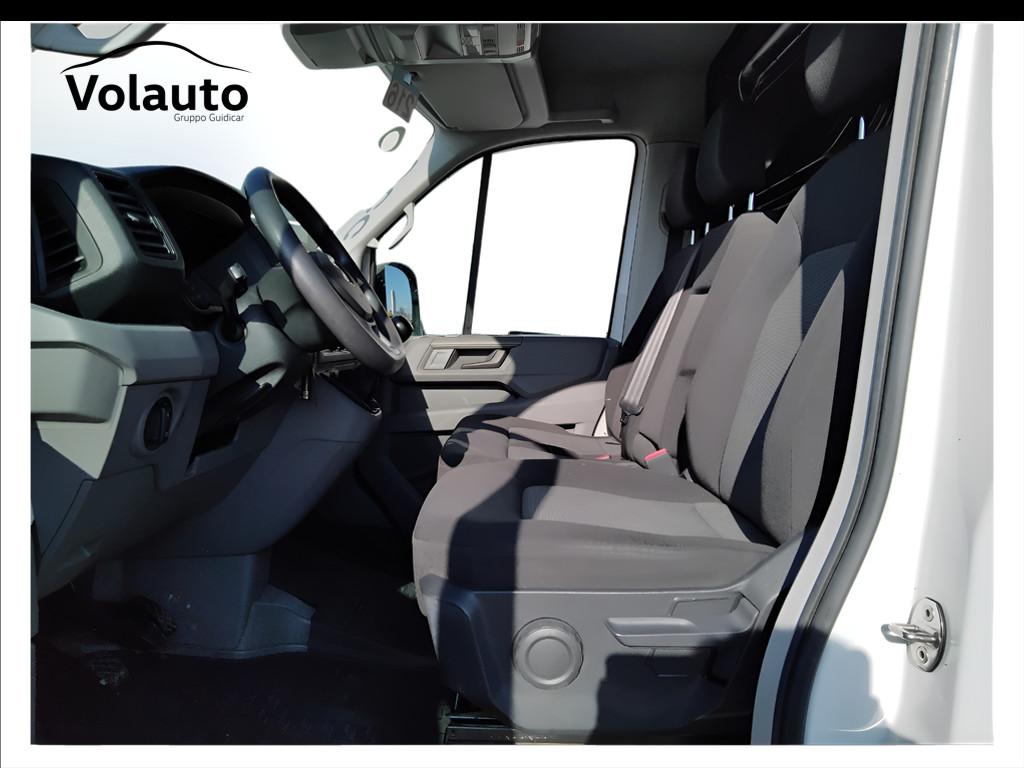 VOLKSWAGEN Crafter II 35 E6 2017 - crafter 35 2.0 tdi 140cv L4H3 Business