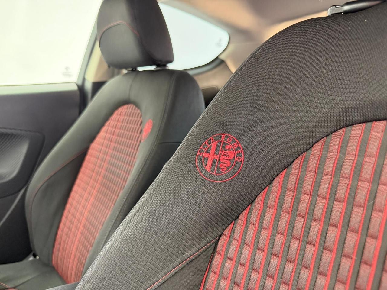 Alfa Romeo MiTo 1.4 T 120 CV GPL Distinctive Sport Pack