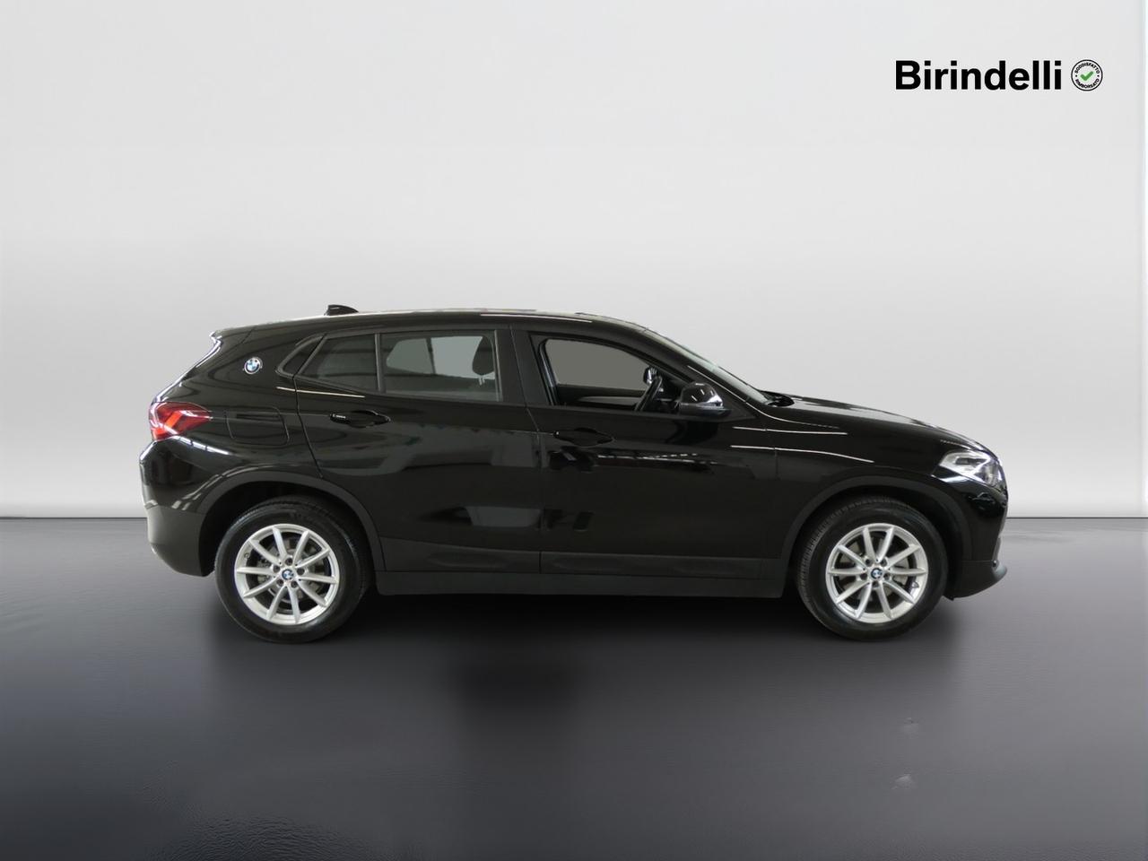 BMW X2 (F39) - X2 sDrive18d Business-X