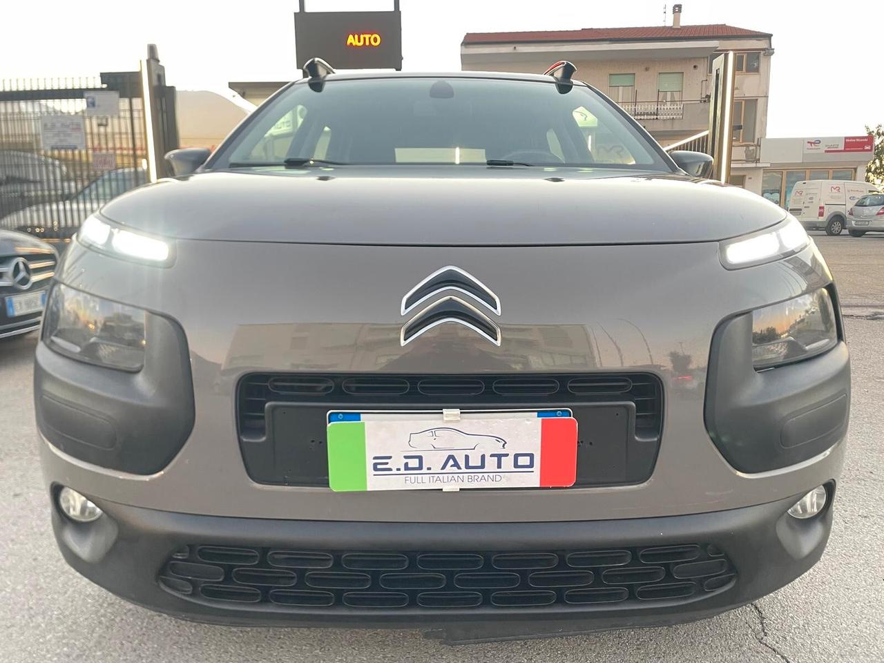 Citroen C4 Cactus BlueHDi 100 S&S ETG6 Shine