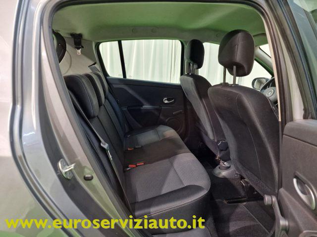 RENAULT Clio 1.2 16V 5 porte GPL Dynamique