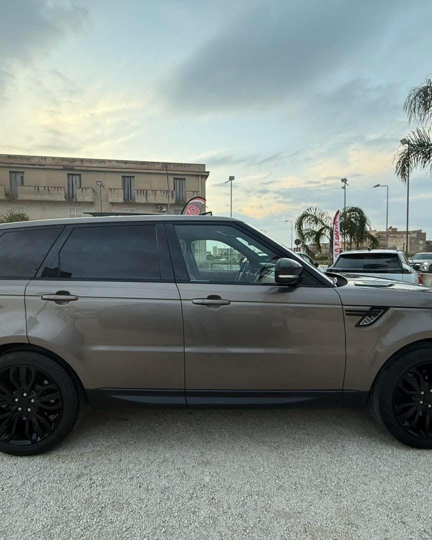 Land Rover Range Sport 3.0 TDV6 HSE Dynamic