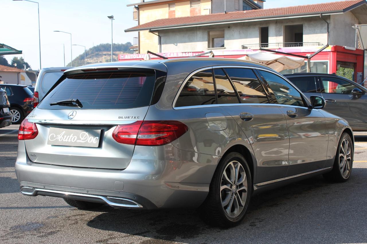 Mercedes-Benz C 220 d Sport FULL LED Pelle Navi Sensori PREZZO REALE !!