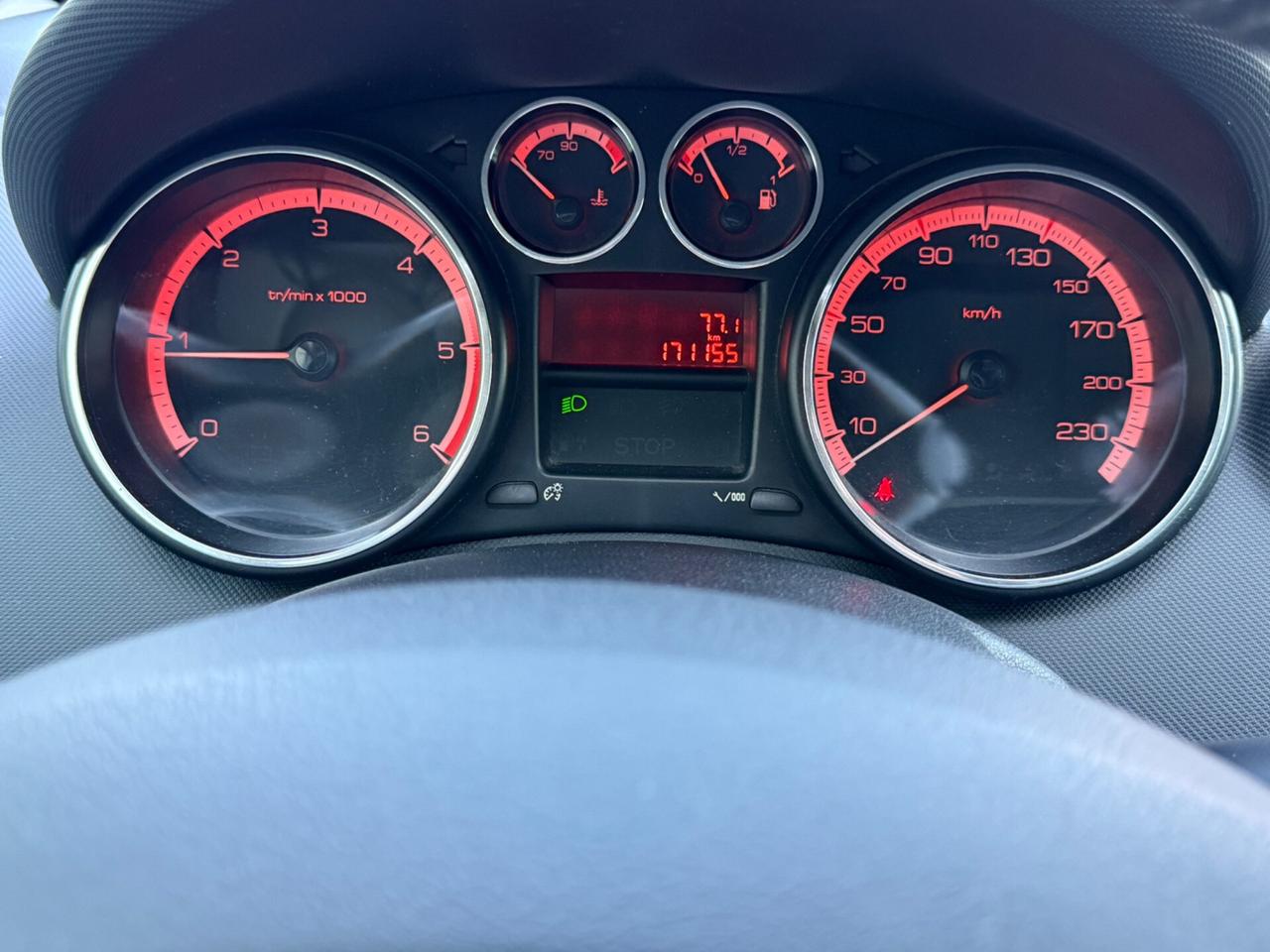 Peugeot 308 7 posti TAGLIANDI CERTIFICATI 1.6 HDi 110CV SW Ciel Tecno