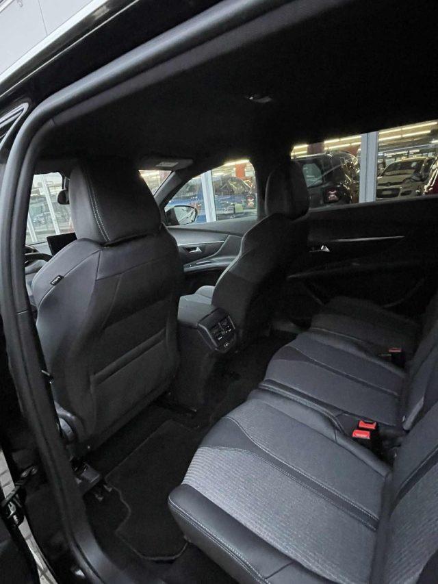 PEUGEOT 5008 PureTech Turbo 130 S&S ALLURE Pack PARI AL NUOVO