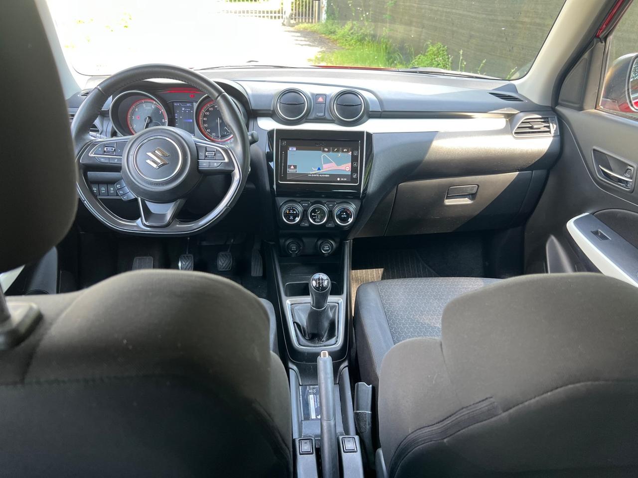 Suzuki Swift 1.2 Hybrid Top