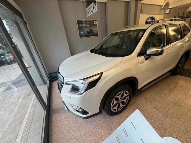 Subaru Forester 2.0 e-Boxer Nuova 4x4