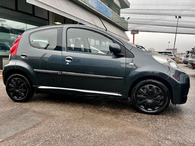 Peugeot 107 1.0 Active 5p 69 CV "X NEOPATENTATI"