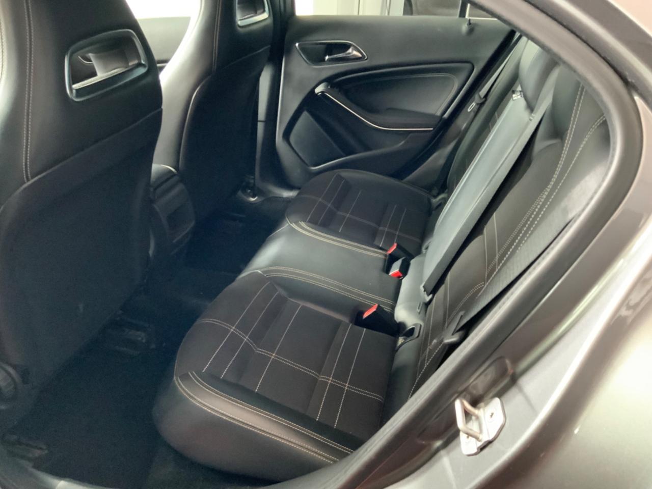 Mercedes-benz A 180 CDI BlueEFFICIENCY Sport