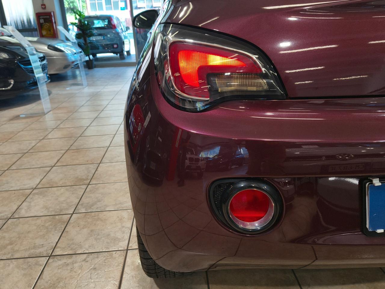 Opel Adam 1.2 70 CV Start&Stop Slam 79.000 km