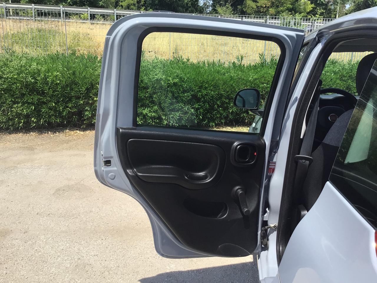 Fiat Panda 1.0 FireFly Hybrid 5 Posti