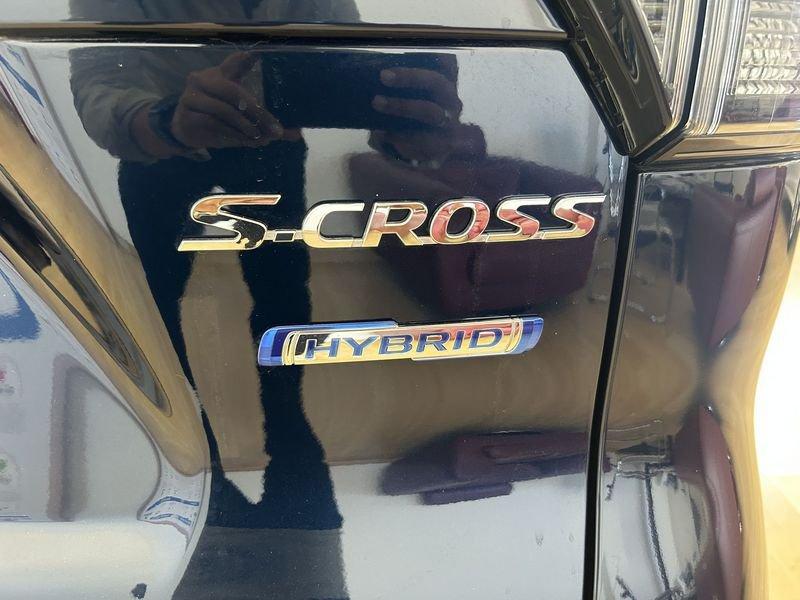 Suzuki S-Cross 1.4 Hybrid Top+