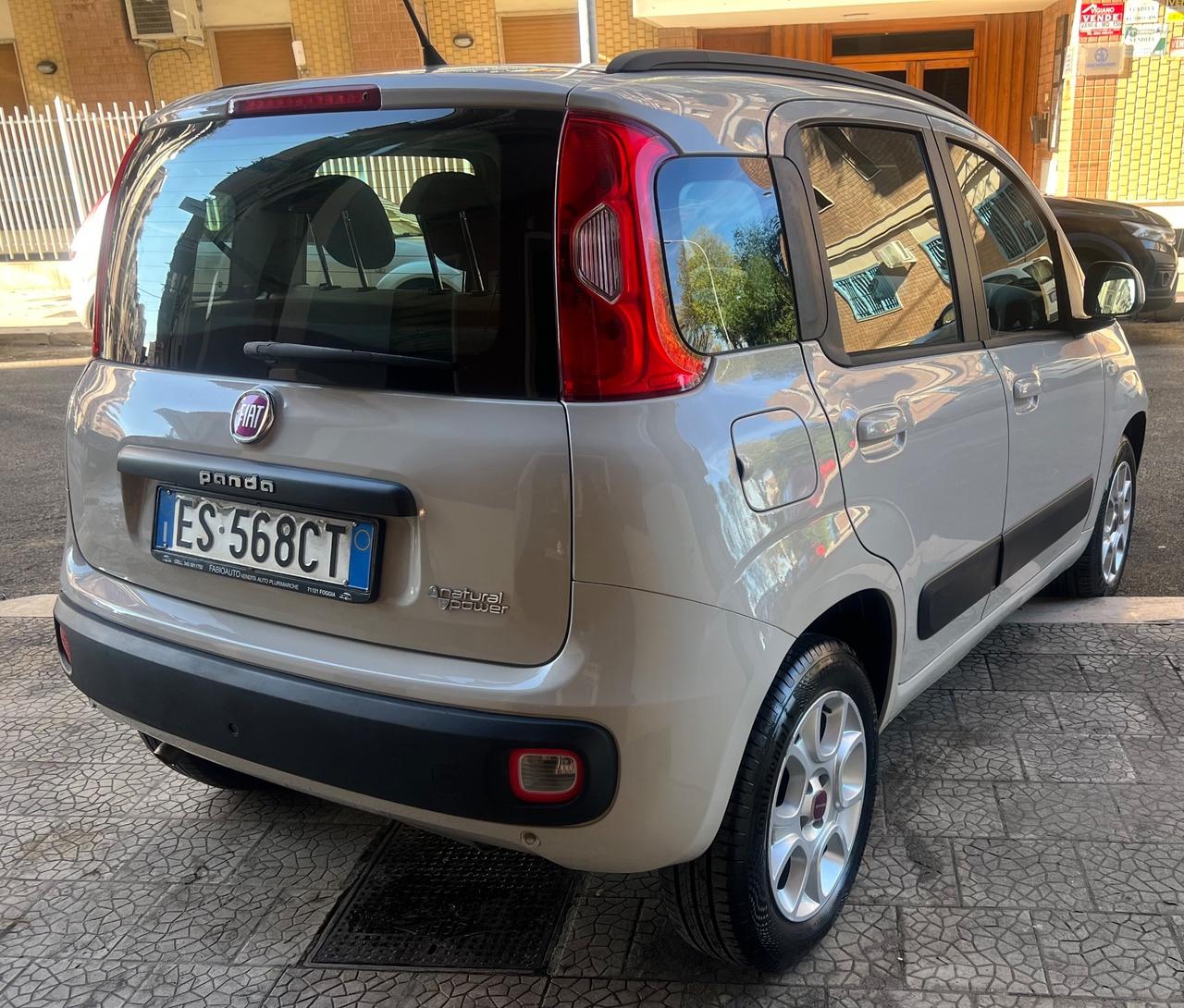 Fiat Panda 0.9 TwinAir Turbo Natural Power Lounge