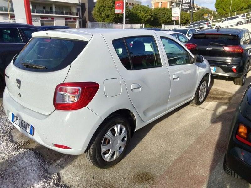 Dacia Sandero Sandero 1.2 16V GPL 75CV Lauréate