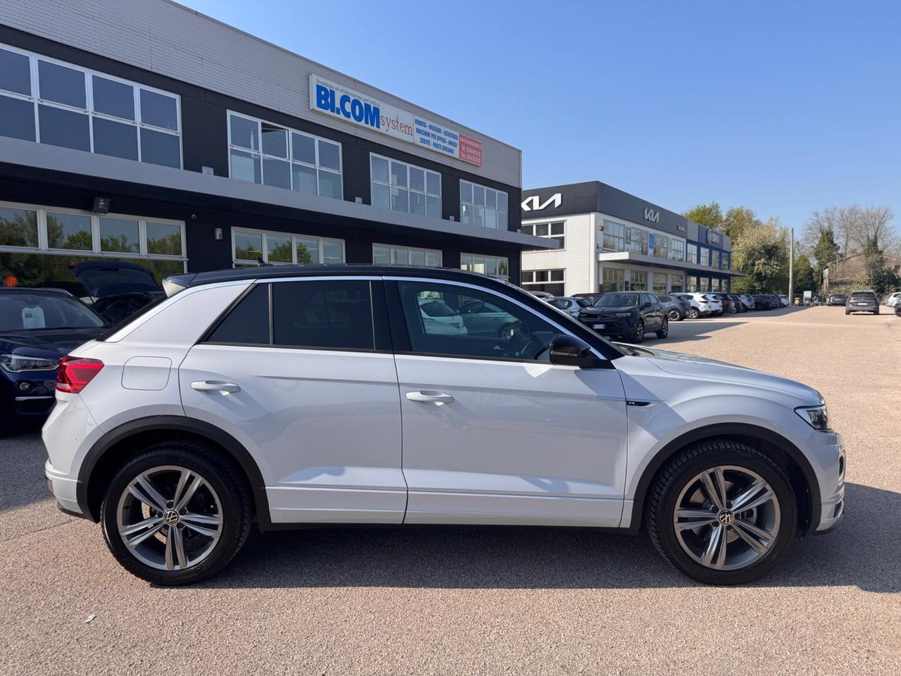 Volkswagen T-Roc R-LINE 2.0 TDI 150 CV FULL SERVICE UNICO PROPRIETARIO