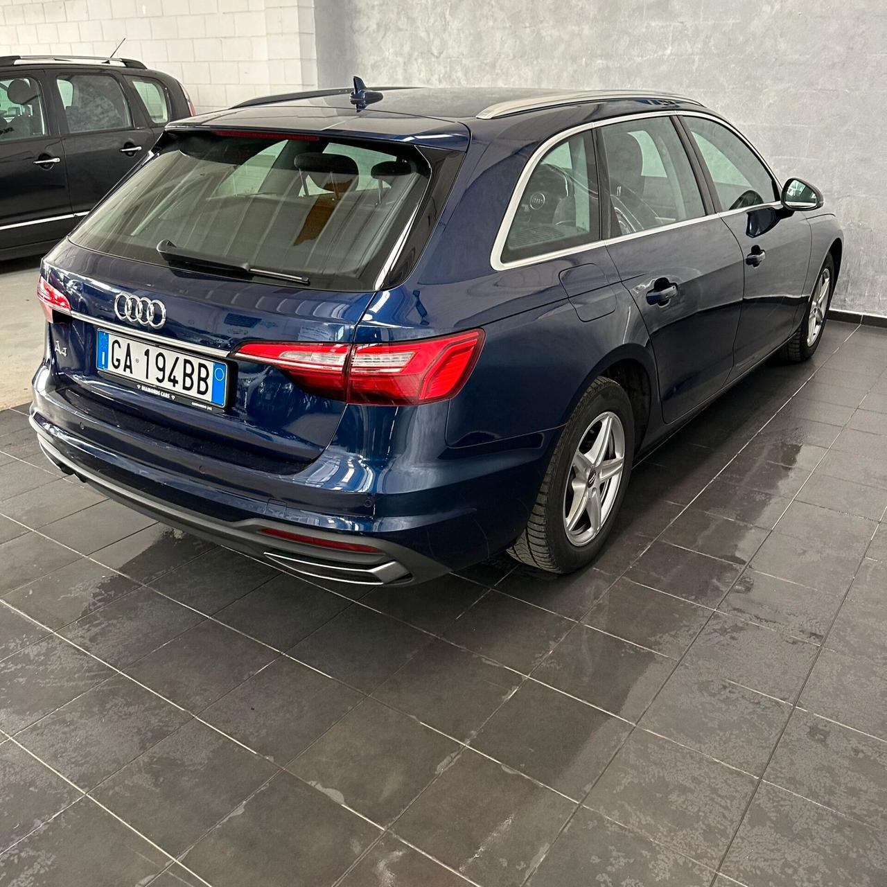 Audi A4 Avant 30 TDI/136 CV S tronic