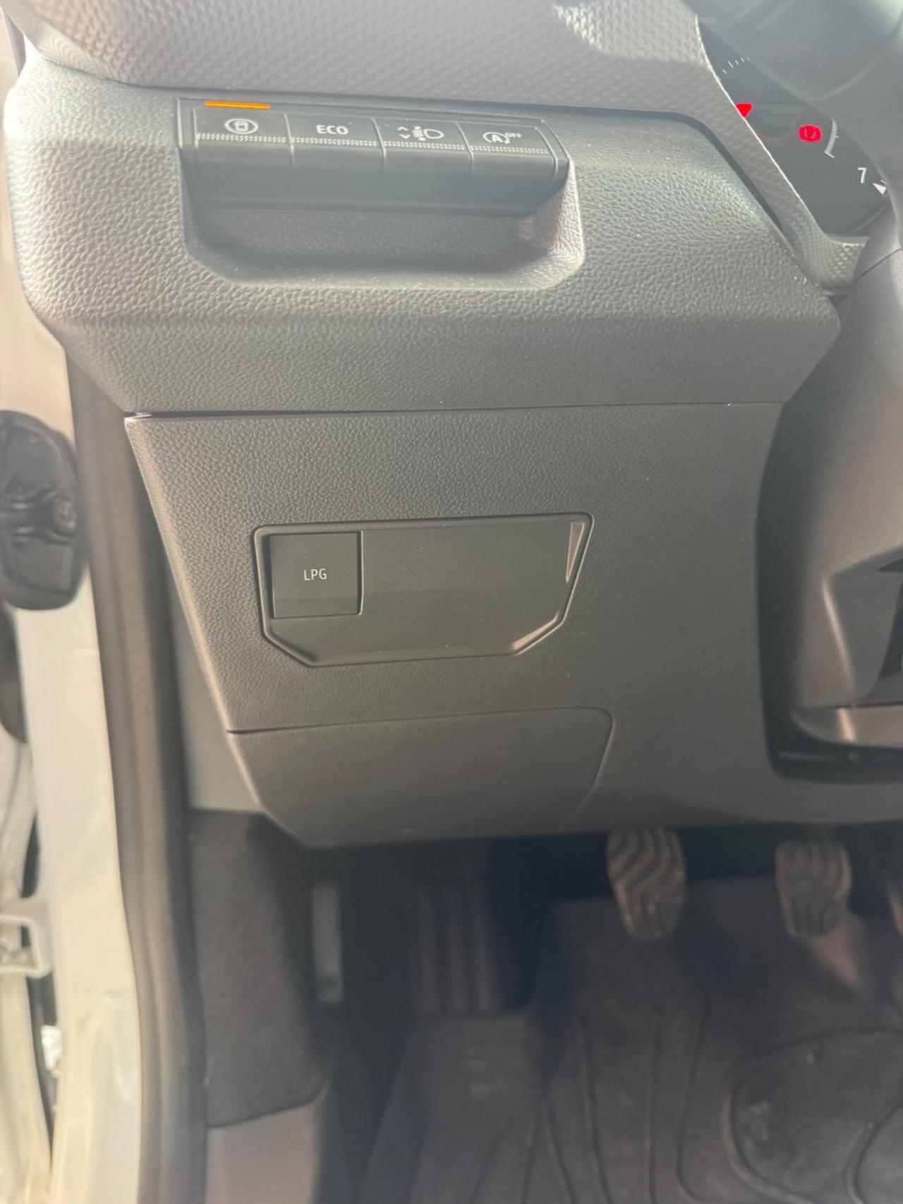 Dacia Duster Eco-G 100 CV Essential