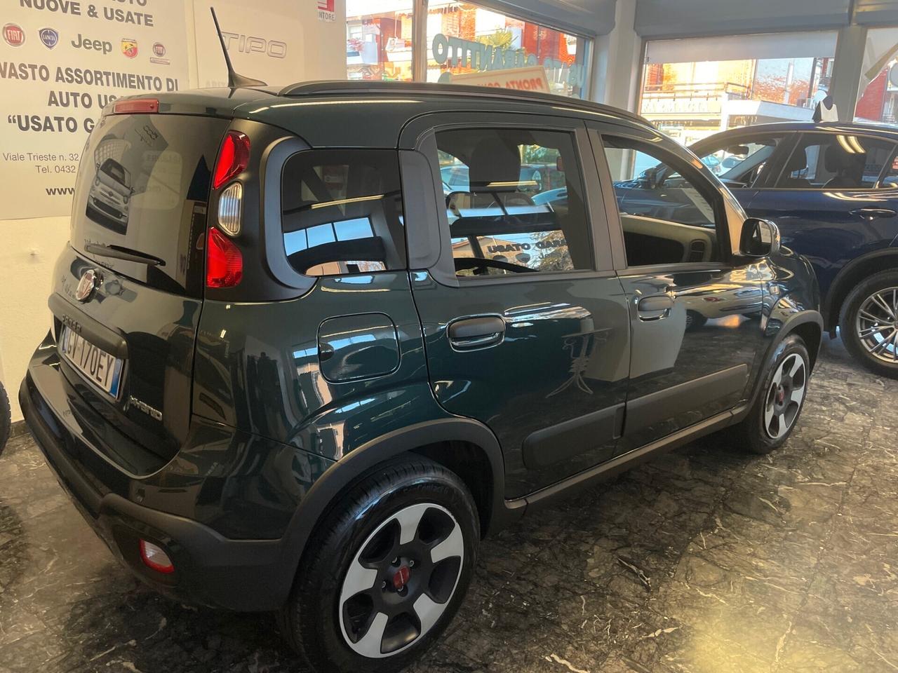 Fiat Panda 1.0 FireFly S&S Hybrid City Cross