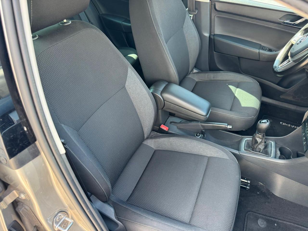 Skoda Rapid 1.6 TDI 115 CV Design Edition