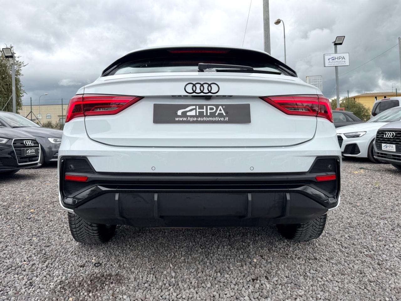 AUDI Q3 SPORTBACK 2.0TDI S-LINE LED RETROCAMERA 360 SONOS
