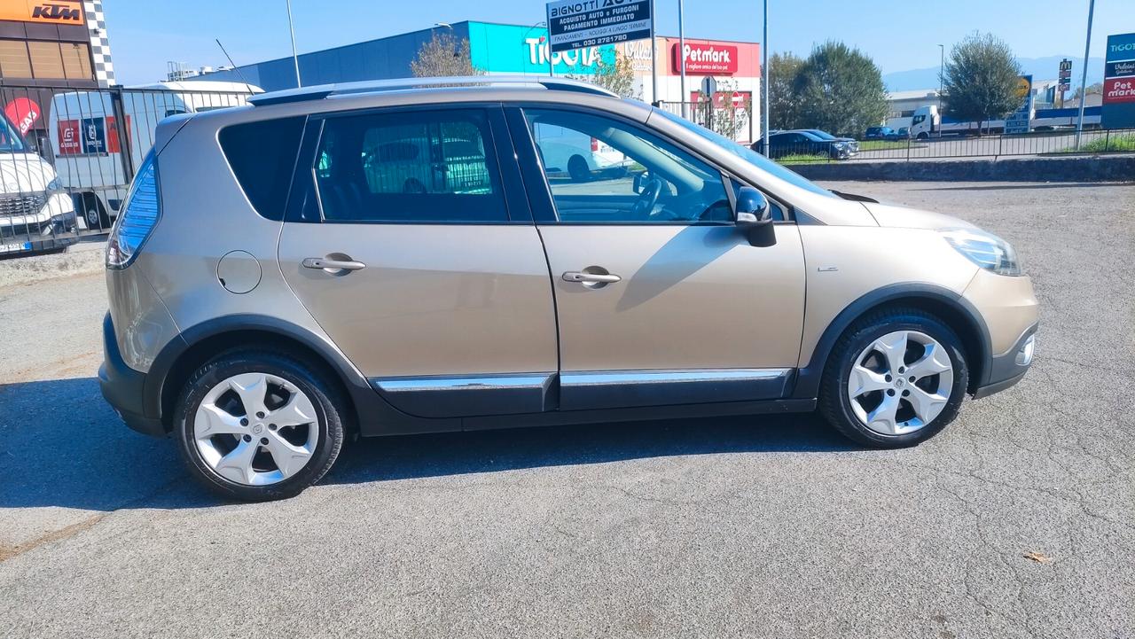 Renault Scénic XMod Cross 1.5 dCi AUTOMATICA Neopatentati - 2015