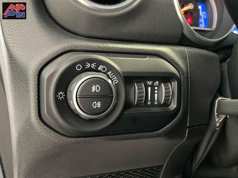 Jeep Wrangler Wrangler 2.2 Mjt II Sahara km 40.000