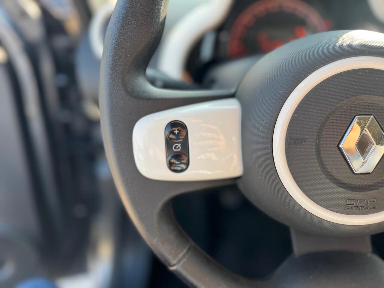 Renault Twingo 1.0cc SCe 65cv Equilibre