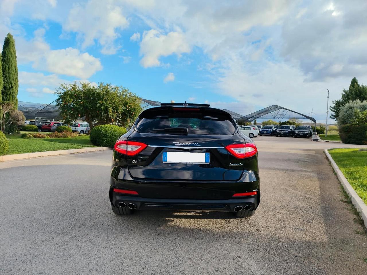Maserati Levante V6 Diesel 275 CV AWD Gransport