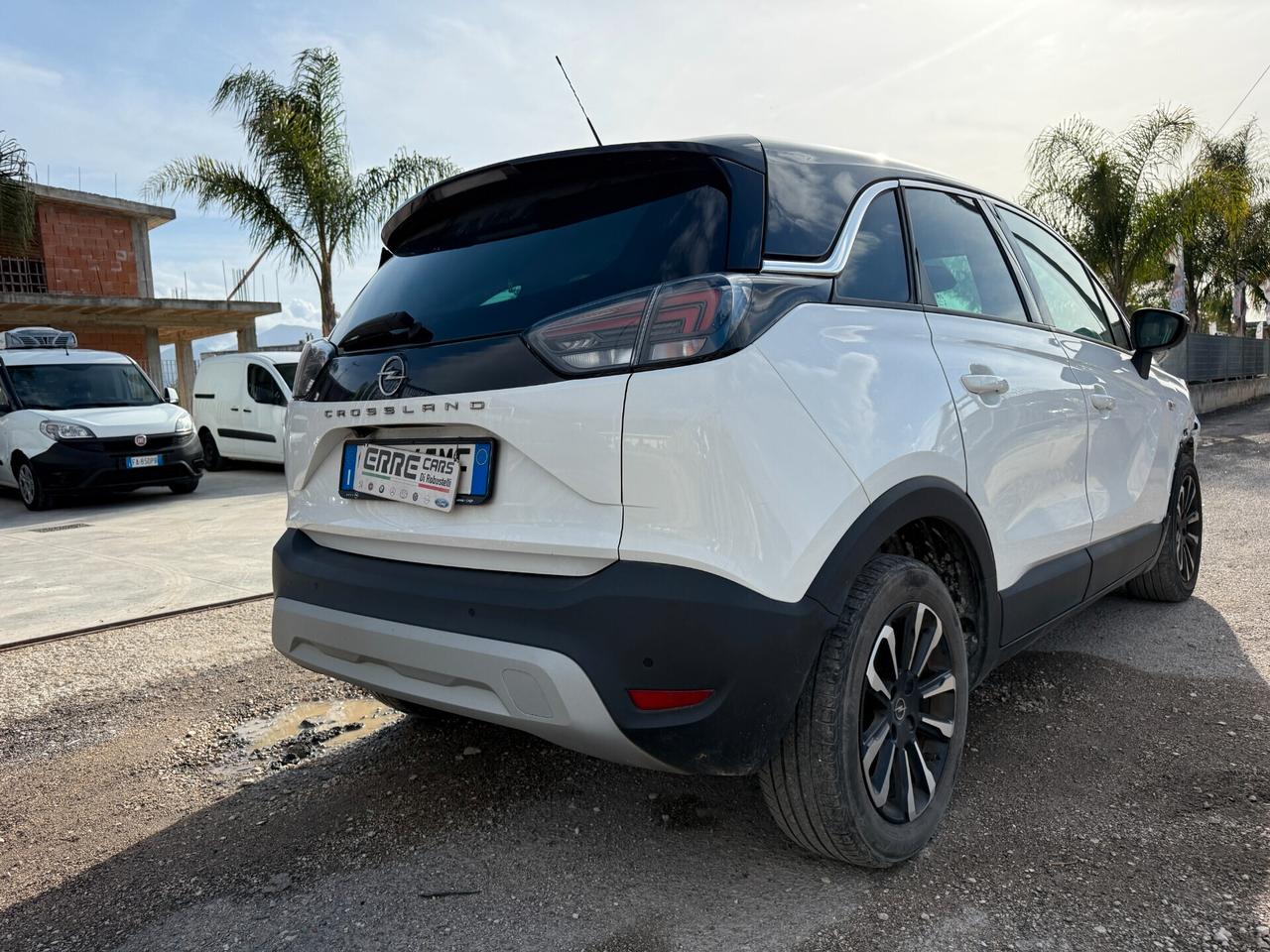 OPEL CROSSLAND 2022 1.2 BENZINA 83 CV *SINISTRATA