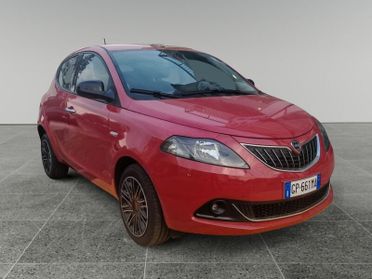 Lancia Ypsilon 1.0 FireFly 5 porte S&S Hybryd Gold