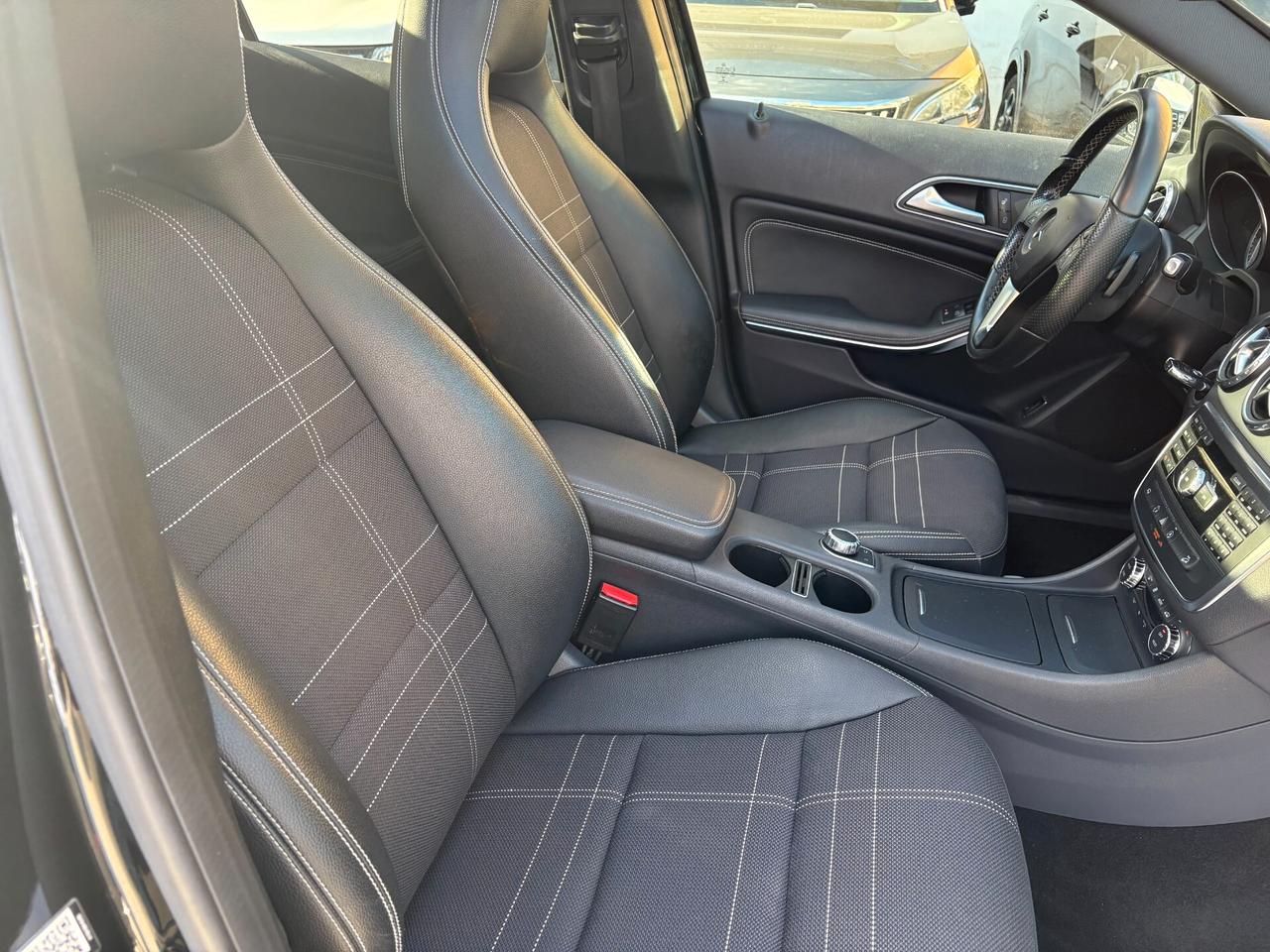 Mercedes-benz GLA 220 d Automatic 4Matic Premium