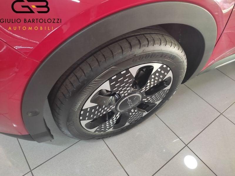 FIAT 600 1.2 Hybrid 145cv La Prima II