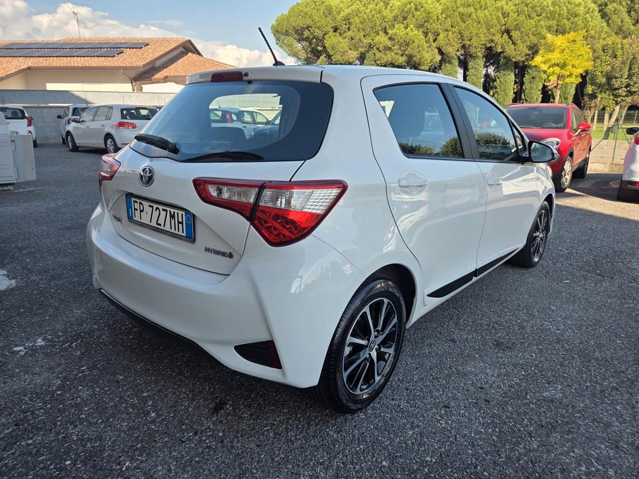 Toyota Yaris 1.5 Hybrid 5 porte Active