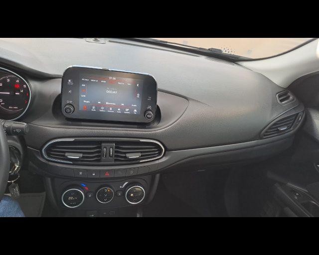 FIAT Tipo 5p 1.0 100cv