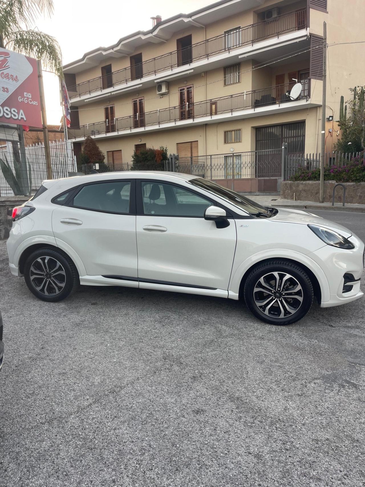 Ford Puma 1.0 EcoBoost Hybrid 125 CV S&S ST-Line