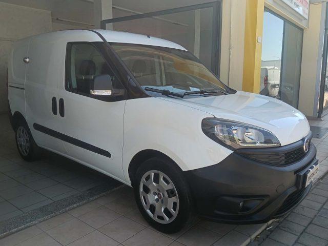 FIAT Doblò 1.4 T-Jet Natural Power PC-TN Cargo Lamier.
