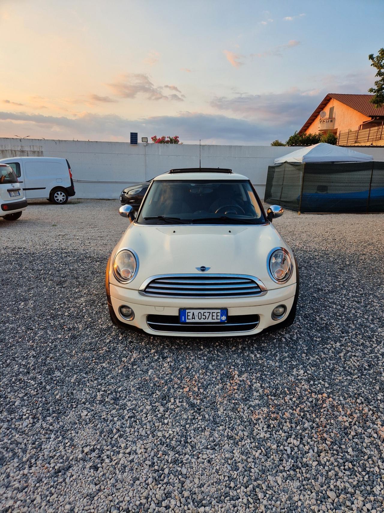 Mini Mini 1.6 16V Cooper D 50 Mayfair