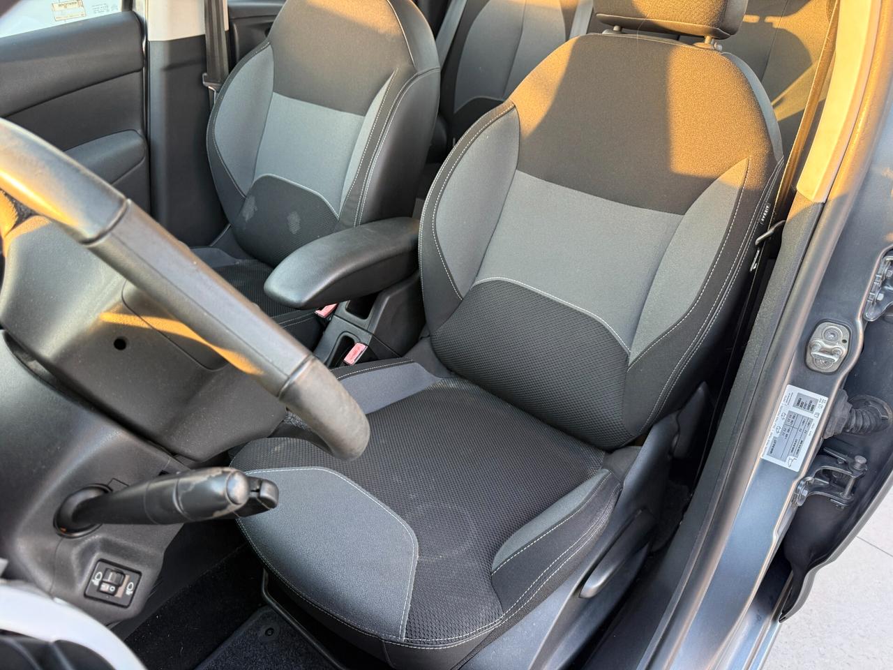 CITROEN C3 ANNO 2012 1.4 DIESEL 68 CV