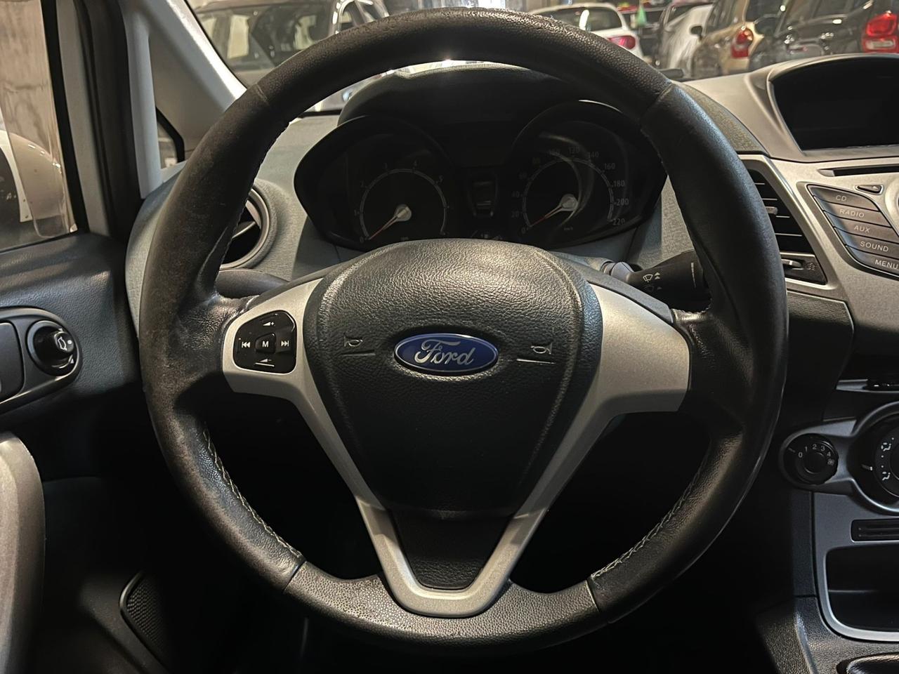 Ford Fiesta 1.4 5 porte Bz.- GPL Titanium