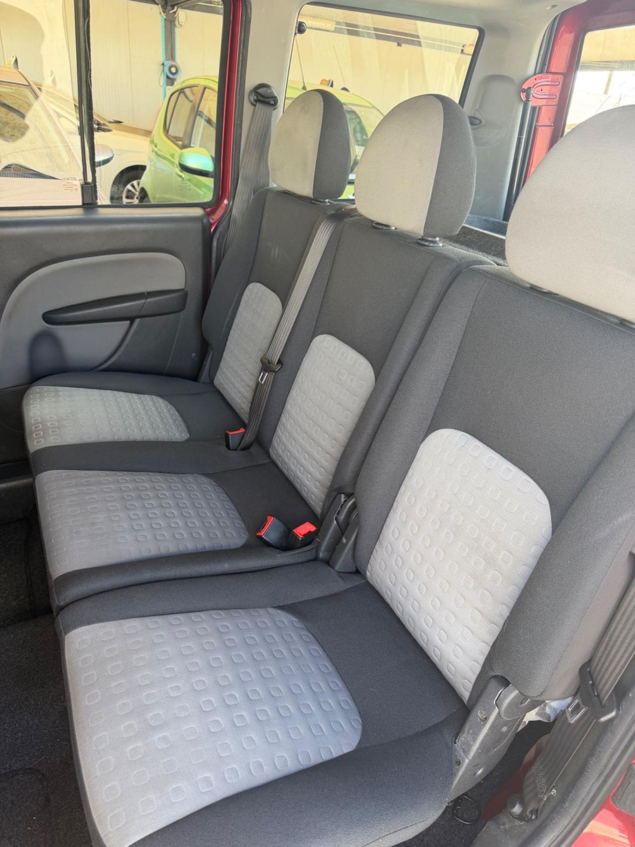 Fiat DOBLO’ 1.9 JTD DIESEL 2006 - AUTOVETTURA