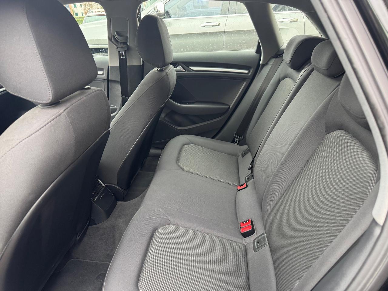 Audi A3 SPB 30 TDI Business