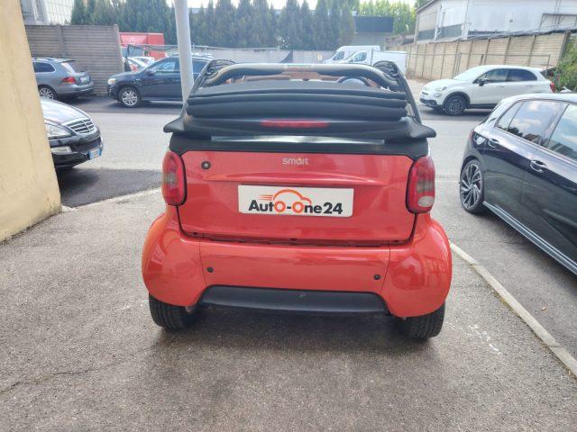 SMART ForTwo 600 smart cabrio & pure (40 kW) NEOPATENTATI