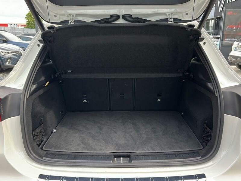 Mercedes-Benz GLA GLA 180 d Progressive Advanced NIGHT-PACK