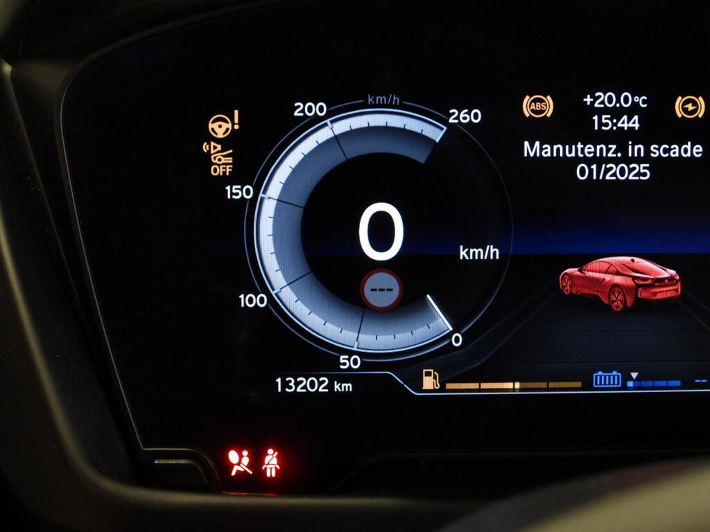 BMW i8 1.5 Auto