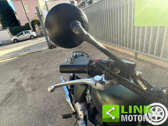 TRIUMPH Bonneville T100 986 MF Steve MC Queen number 698 limited edition