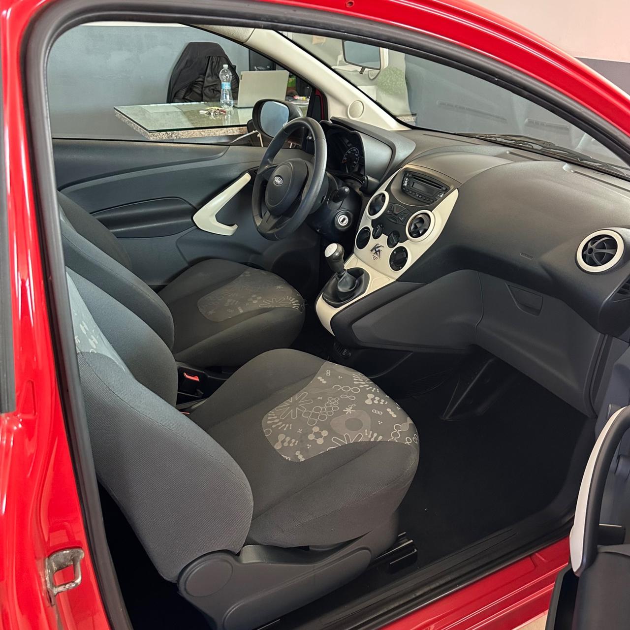 Ford Ka 1.2 8V 69CV Titanium