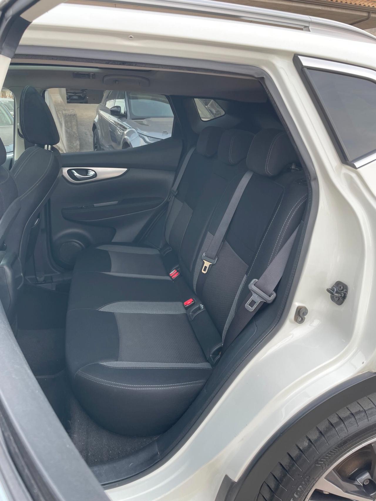 NISSAN Qashqai 1.5 dCi 110CV N-CONNECTA
