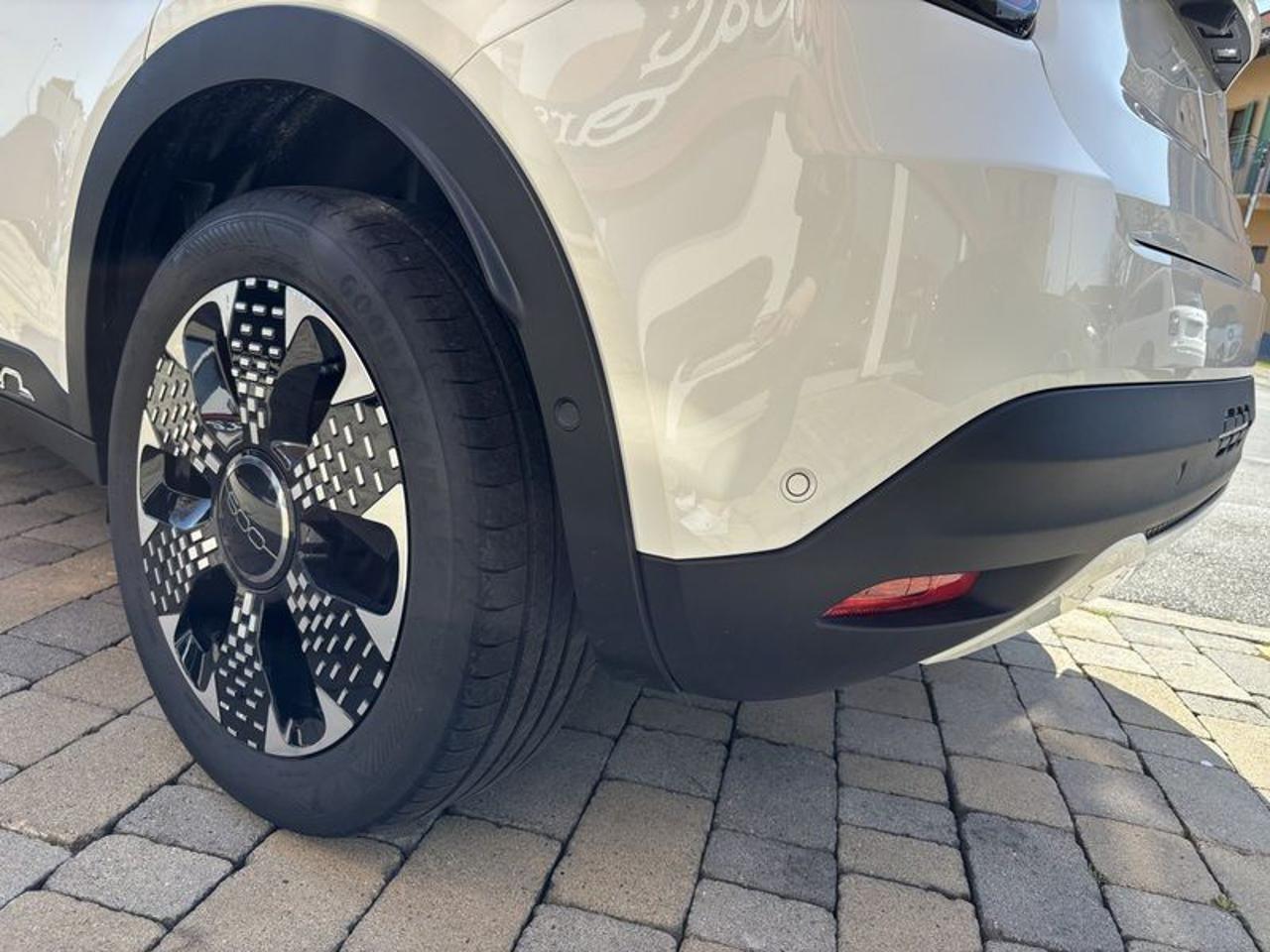 Fiat 600 Hybrid 110 CV DCT MHEV La Prima LED-CAM-18"